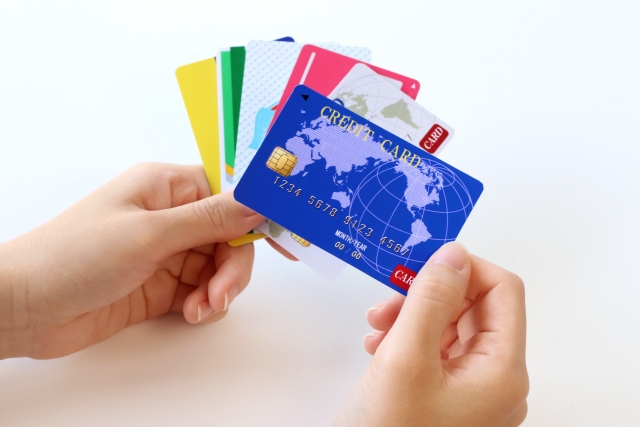 クレジットカードの審査に通りやすいカード会社